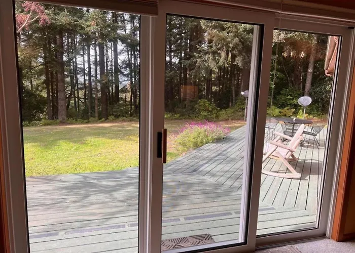 Stunning Cabin Rental With Incredible Ocean Views Along The Oregon Coast