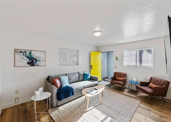 #Stayinmydistrict Starfish Coastal Duplex